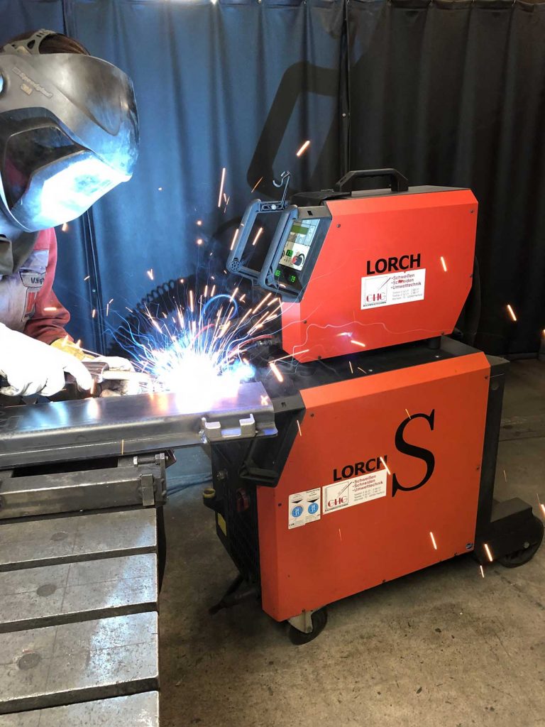 digitale MIG-MAG Impulsanlage Lorch Saprom S
