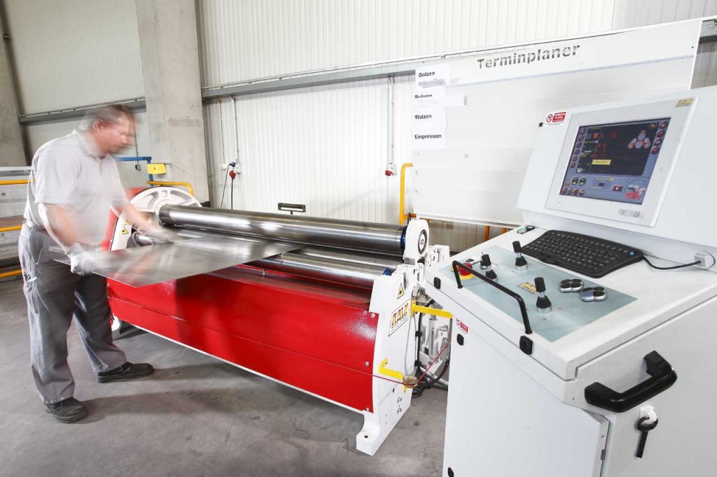 Davi Vierwalzen Rundbiegemaschine mit doppelter Anbiegung