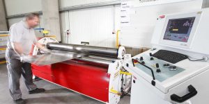 Davi Vierwalzen Rundbiegemaschine mit doppelter Anbiegung