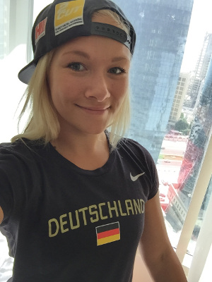 Weltrekord im Weitsprung – Mit Vanessa Low zu Besuch in Rahden