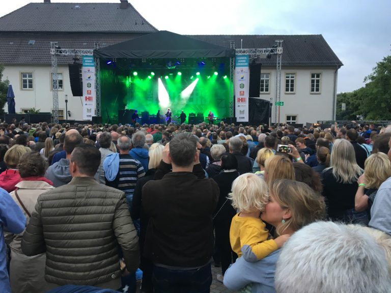 „The Hooters“ rocken die Sommerbühne Lübbecke